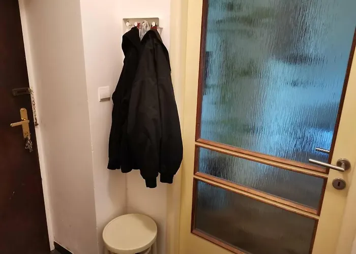 Cozy In The Centre Near Train Station Apartmán