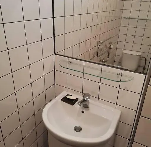 Cozy In The Centre Near Train Station Apartament Bratislava